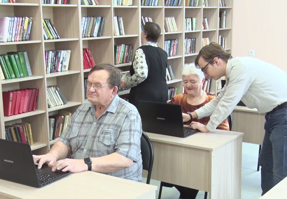 Университет третьего возраста в новом корпусе «Спутника»